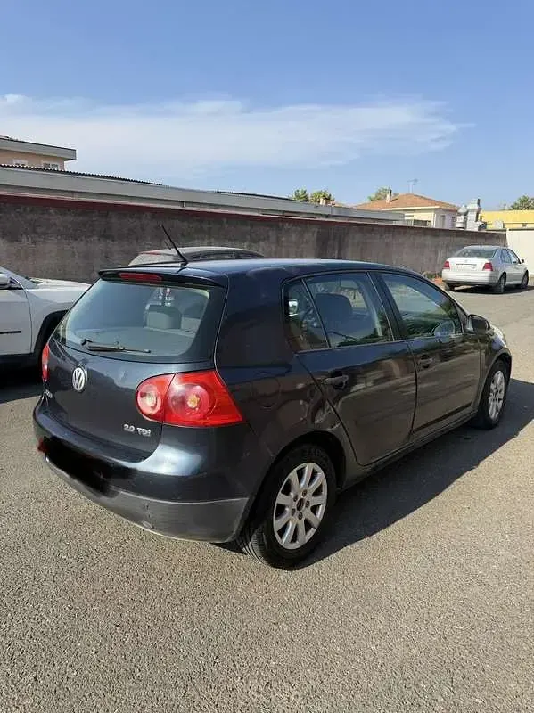 Usata VW Golf IV Sportline 140 CV (102 kW) 2005 Berlina