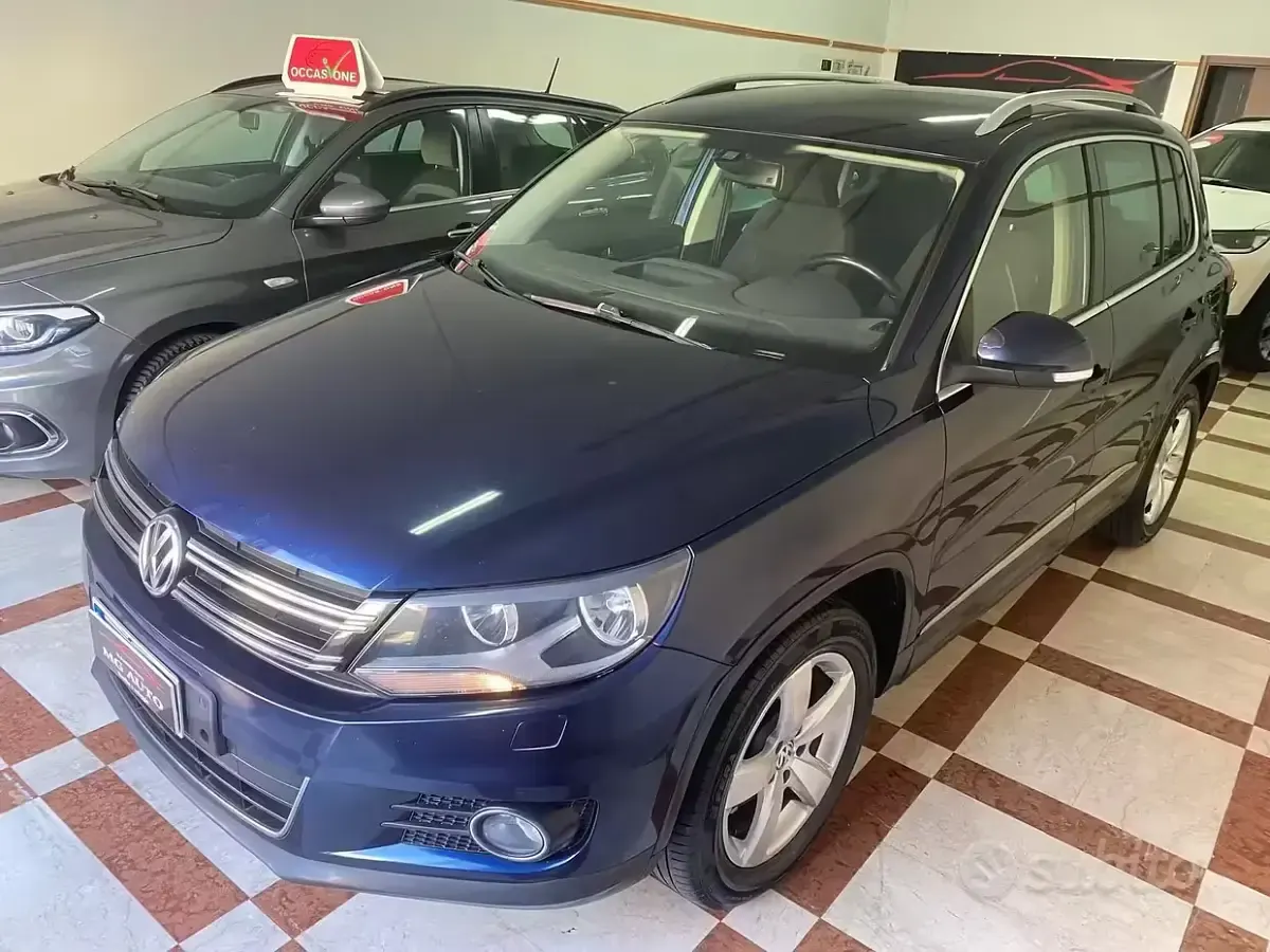 Usata VW Tiguan Style 140 CV (102 kW) 2015 Blu SUV