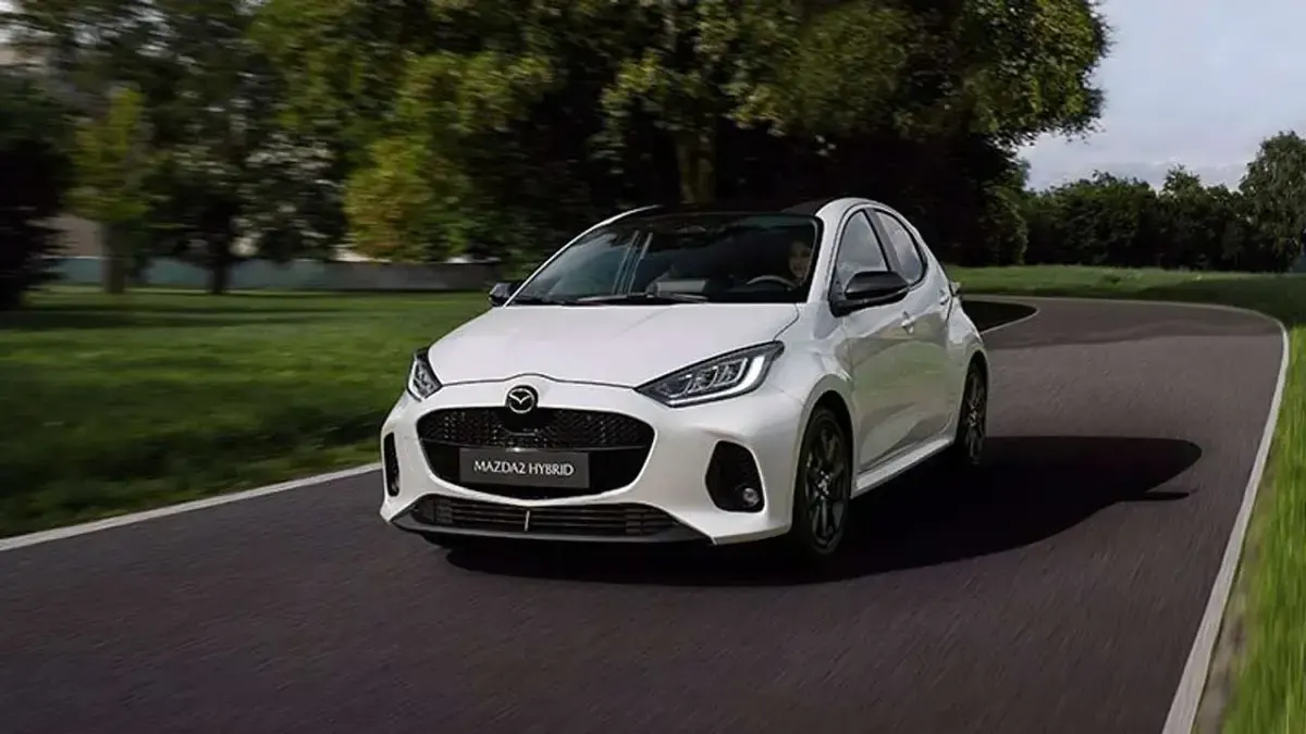 Usata Mazda 2 Exclusive-Line 116 CV (85 kW) 2024 Argento Utilitaria