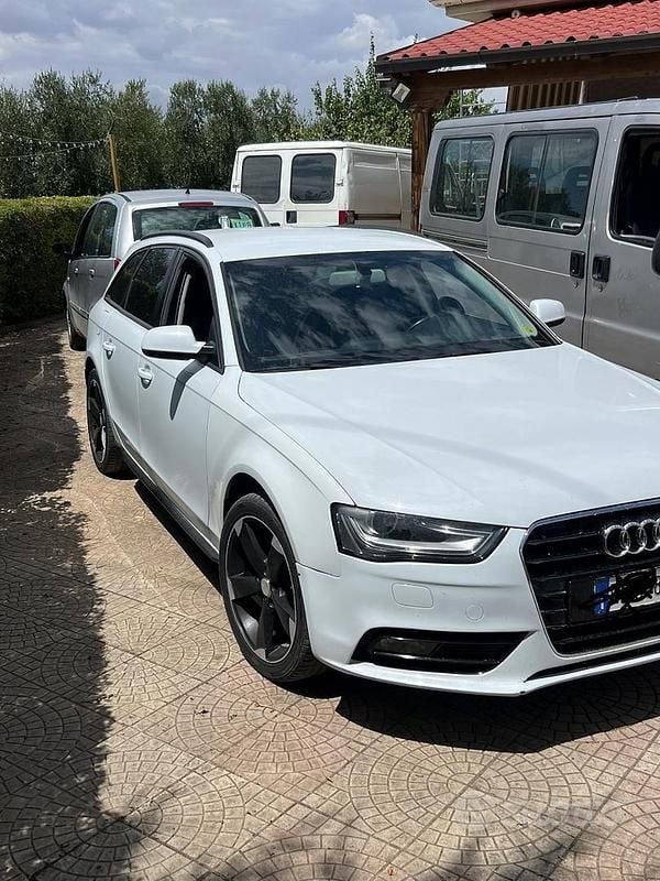 Usata Audi A4 177 CV (130 kW) 2013 Bianco Station wagon