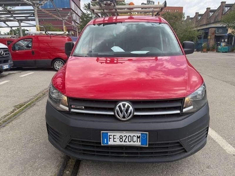 Usata VW Caddy 110 CV (80 kW) 2016 Rosso Monovolume