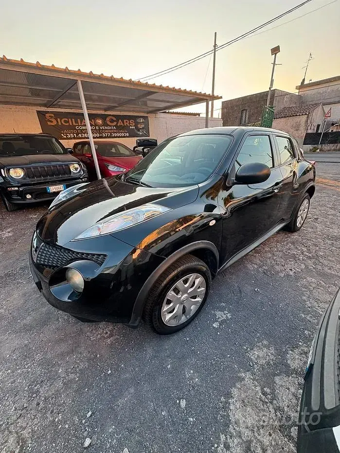 Usata Nissan Juke Tekna 110 CV (80 kW) 2011 Nero SUV
