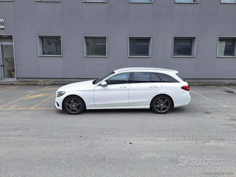 Usata Mercedes C250 Premium 204 CV (150 kW) 2015 Bianco Station wagon