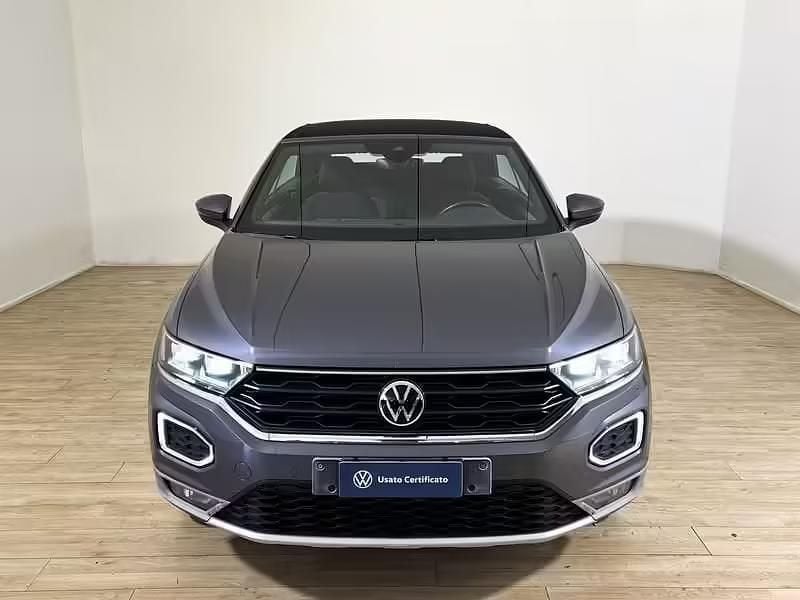 Begagnad VW T-Roc Cabriolet Style 110 HK (80 kW) 2022 Grå Cab