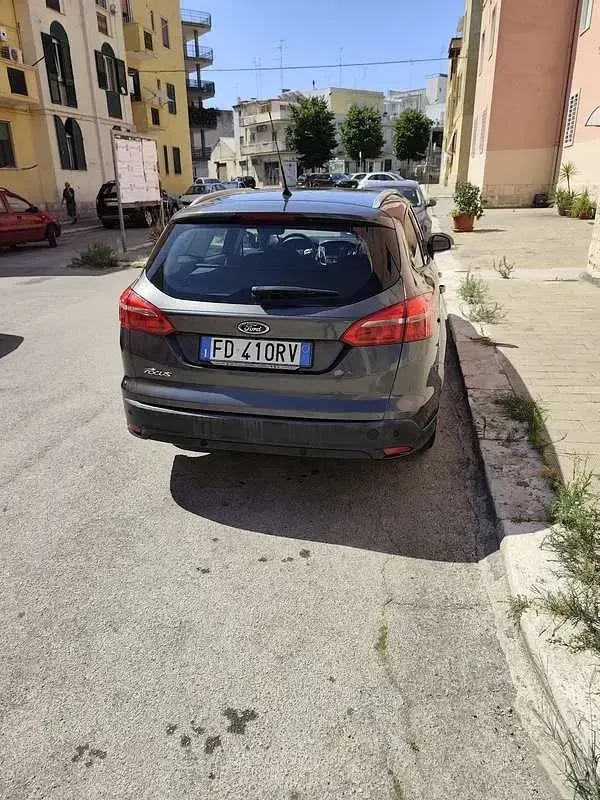 Usata Ford Focus Business Edition 120 CV (88 kW) 2016 Station wagon