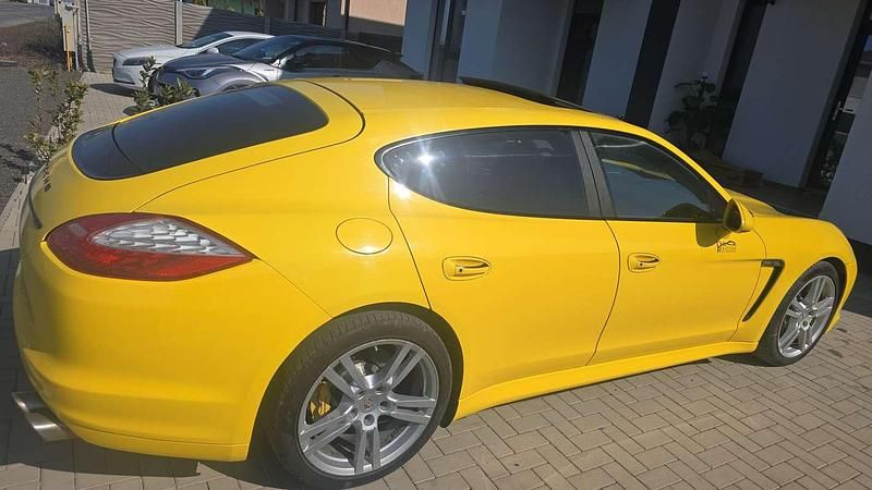 Usata Porsche Panamera 400 CV (294 kW) 2010 Utilitaria