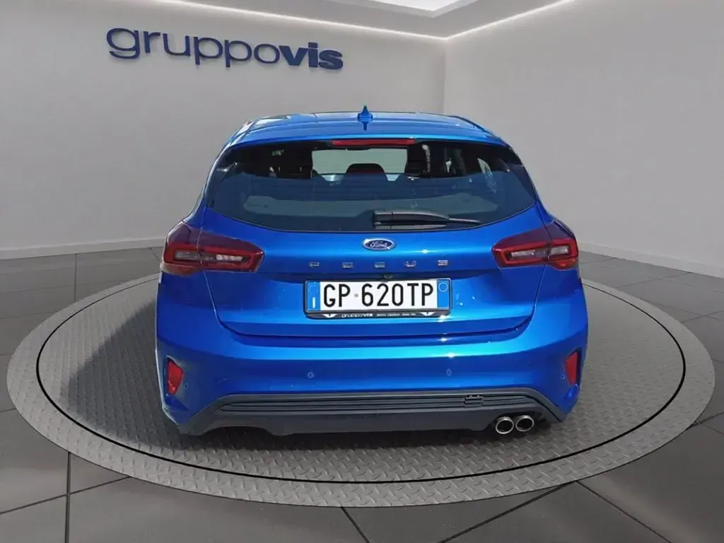 Usata Ford Focus ST-Line 116 CV (85 kW) 2023 Desert island blue Berlina