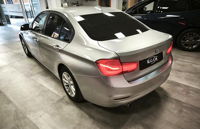 Usata BMW 316 Advantage 116 CV (85 kW) 2016 Argento Berlina