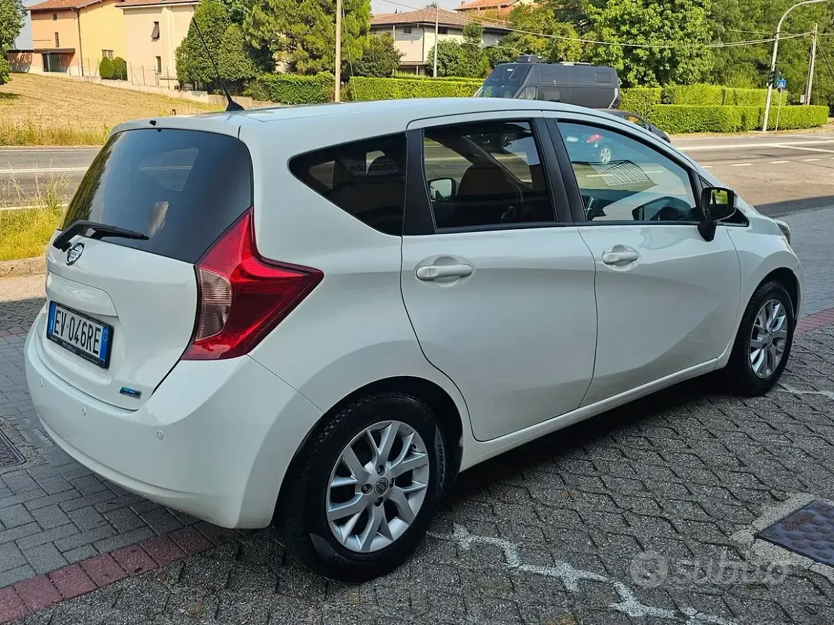 Usata Nissan Note Pure 80 CV (58 kW) 2014 Bianco Utilitaria