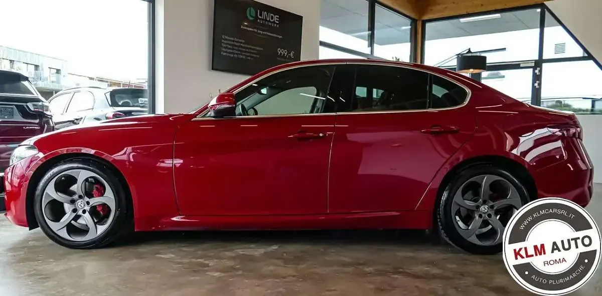 Usata Alfa Romeo Giulia 200 CV (147 kW) 2018 Rosso Berlina
