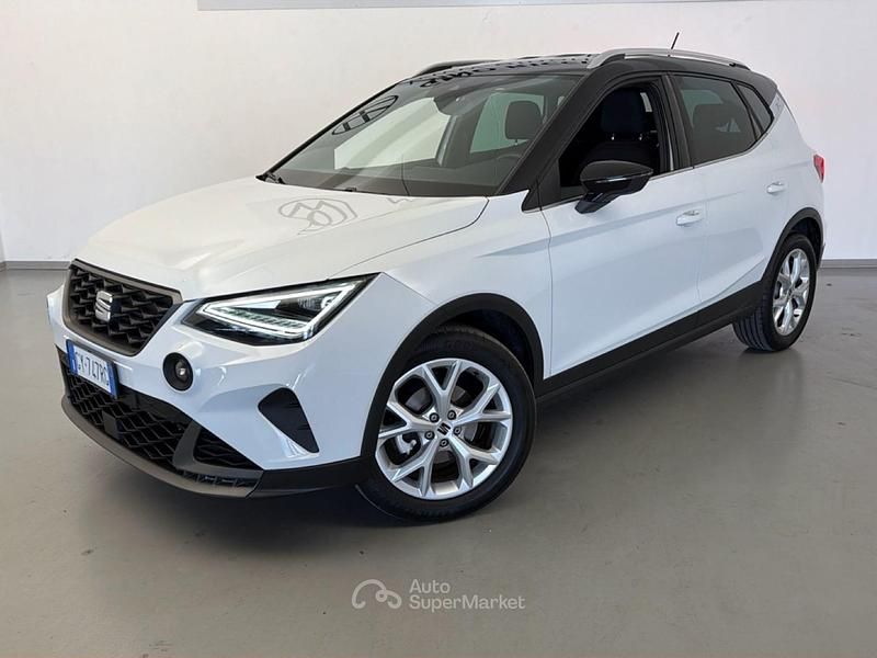 Usata Seat Arona FR 116 CV (85 kW) 2025 Bianco SUV