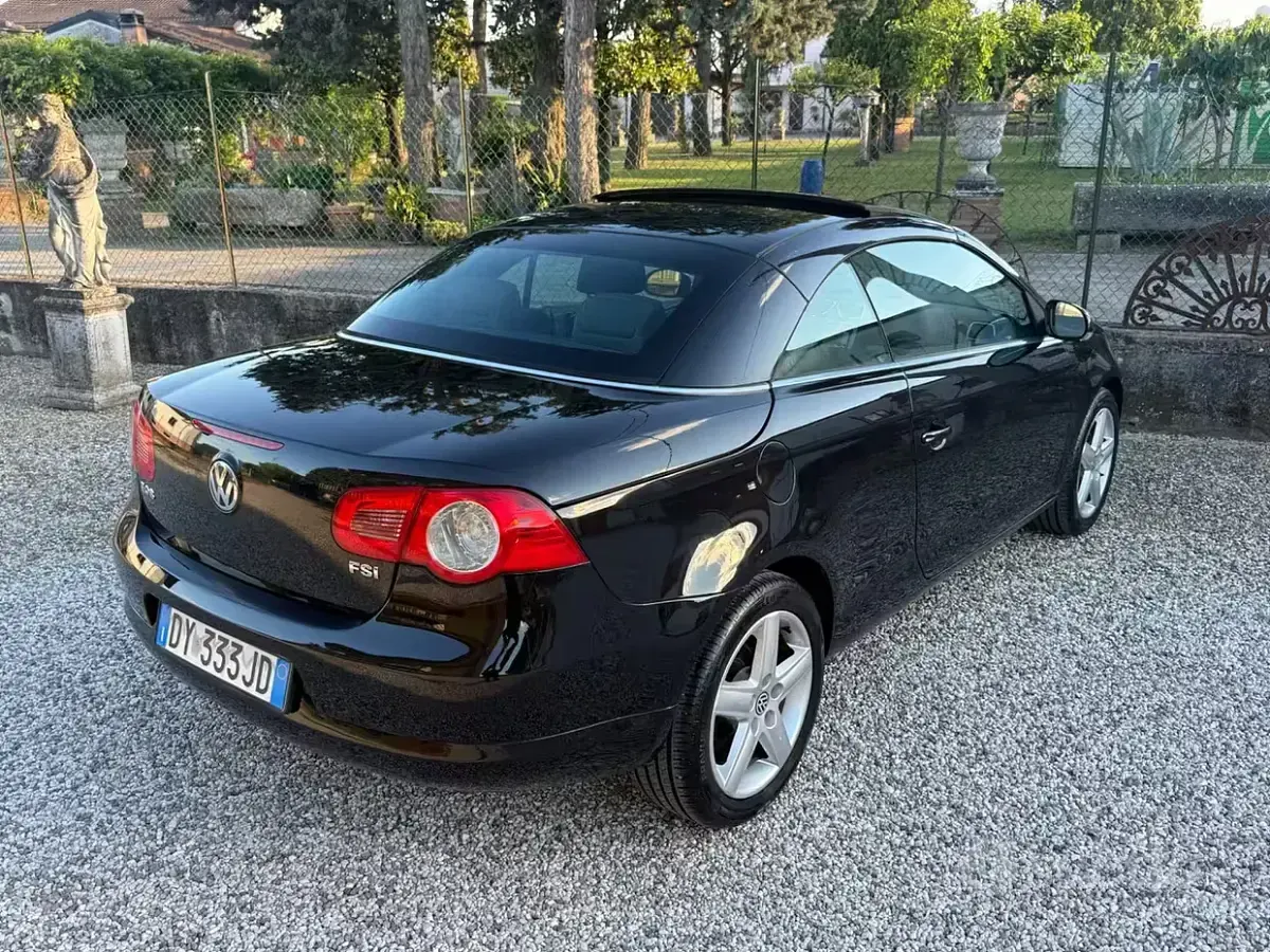 Usata VW Eos 150 CV (110 kW) 2006 Nero Cabrio