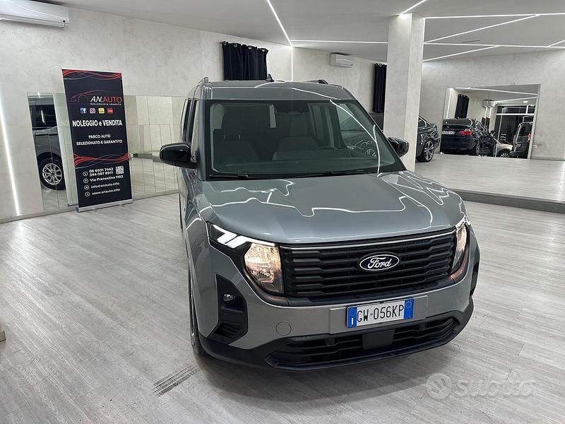 Usata Ford Tourneo Courier Active 125 CV (91 kW) 2024 Grigio Monovolume