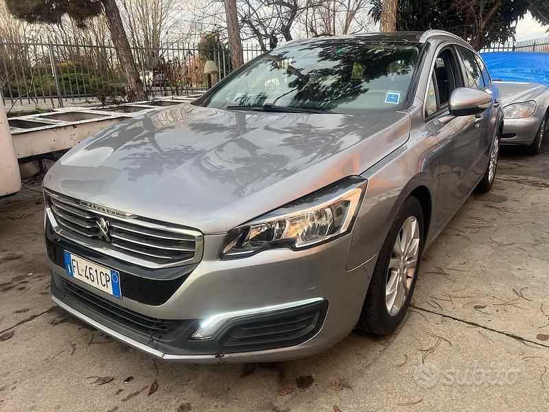 Usata Peugeot 508 Allure 120 CV (88 kW) 2017 Grigio Station wagon