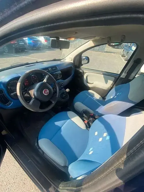 Usata Fiat Panda 69 CV (50 kW) 2012 Blu/azzurro Utilitaria