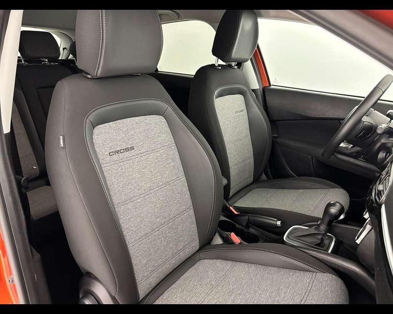 Usata Fiat Tipo Cross 131 CV (96 kW) 2022 Arancio paprika (metallizzato) Berlina