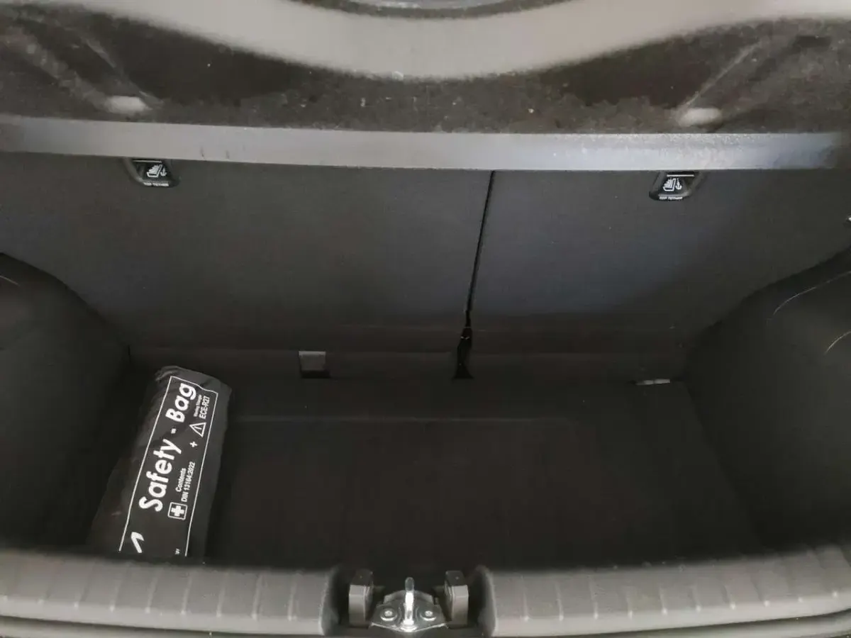 Usata Kia Picanto Style 67 CV (49 kW) 2024 Grigio antracite Utilitaria