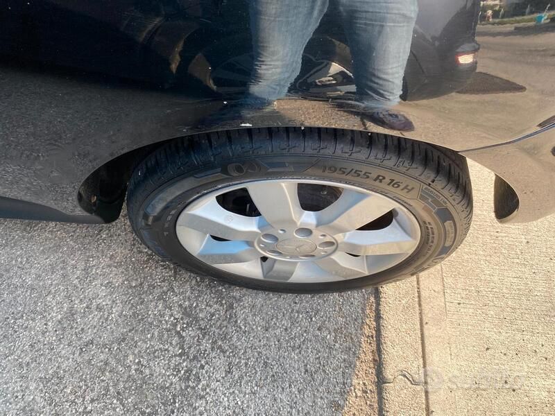 Usata Mercedes A160 Classic 82 CV (60 kW) 2008 Nero Coupé