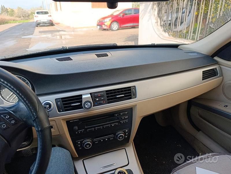 Usata BMW 318 2006 Grigio Berlina