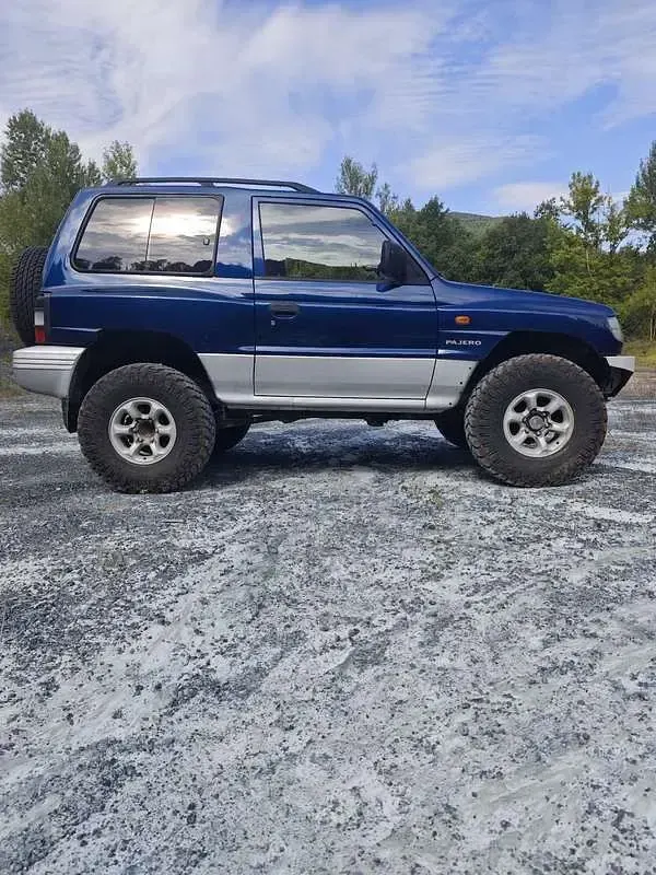 Usata Mitsubishi Pajero Comfort Edition 129 CV (94 kW) 1999 SUV