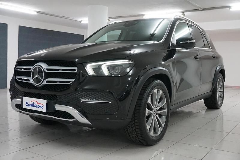 Usata Mercedes GLE300 269 CV (197 kW) 2023 Nero SUV