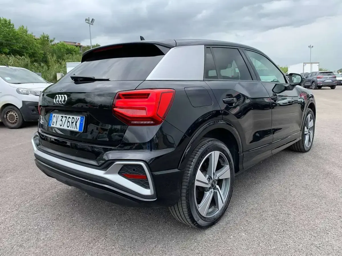 Usata Audi Q2 S-Line 150 CV (110 kW) 2024 Nero mythos met. SUV