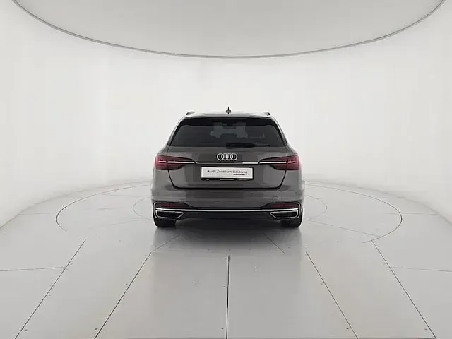 Usata Audi A4 Advanced Plus 163 CV (119 kW) 2020 Grigio Station wagon