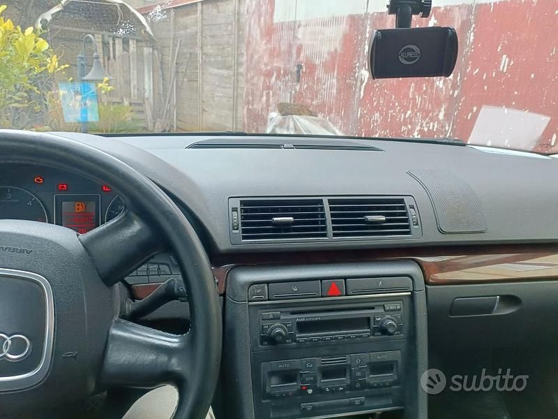 Usata Audi A4 150 CV (110 kW) 2005 Grigio Station wagon