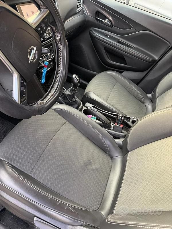 Usata Opel Mokka 140 CV (102 kW) 2018 Bianco SUV