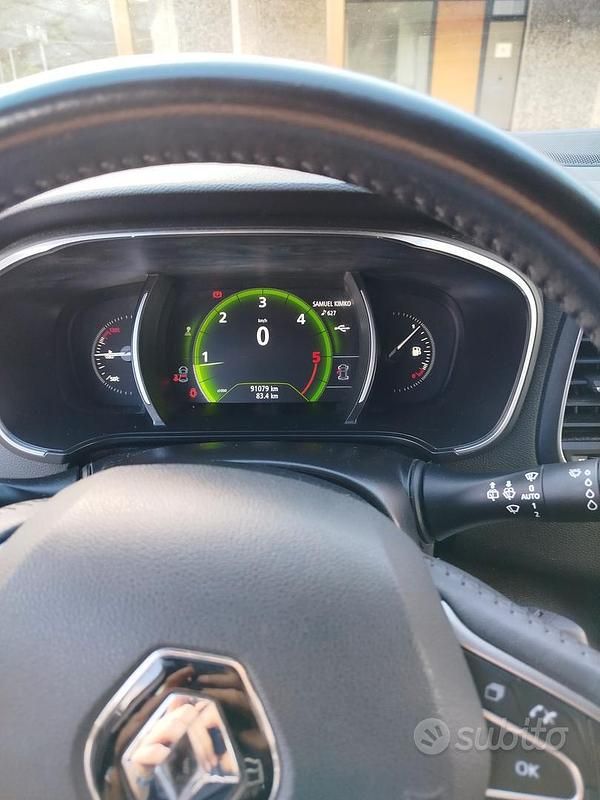 Usata Renault Mégane IV Intens 110 CV (80 kW) 2017 Nero Berlina