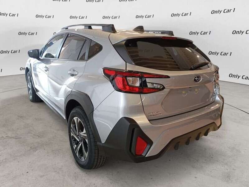 Usata Subaru Crosstrek Style 136 CV (100 kW) 2024 Grigio SUV