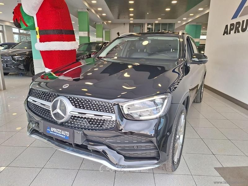 Usata Mercedes GLC300e Premium Plus 194 CV (142 kW) 2021 Nero SUV