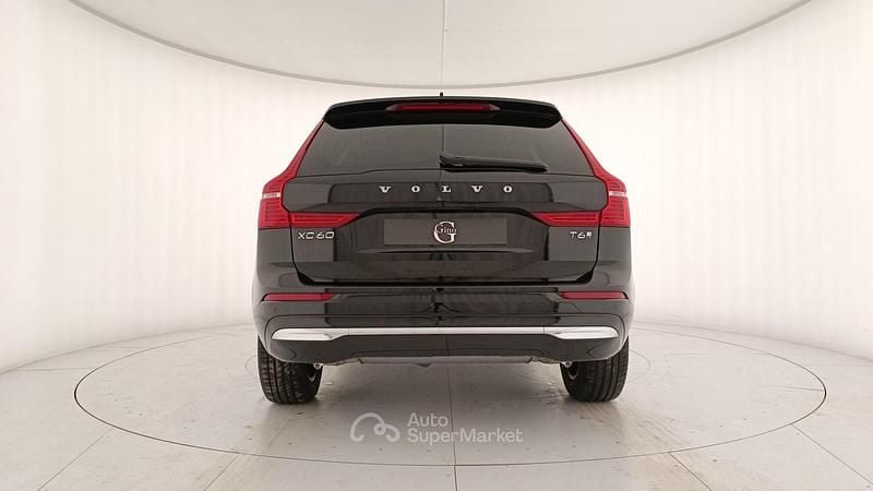 Nuova Volvo XC60 Core 253 CV (186 kW) 2025 Nero SUV