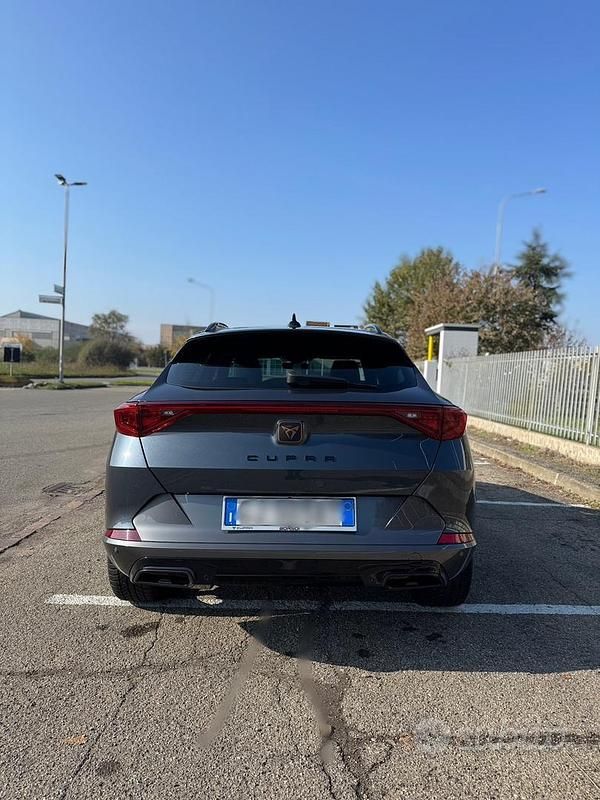 Blu Usata 2022 Cupra Formentor SUV | 28.500 € (Buon prezzo) - Immagine 1/4