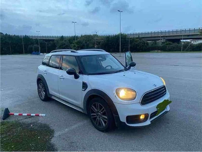 Usata Mini Cooper D Countryman Business 150 CV (110 kW) 2019 Bianco SUV