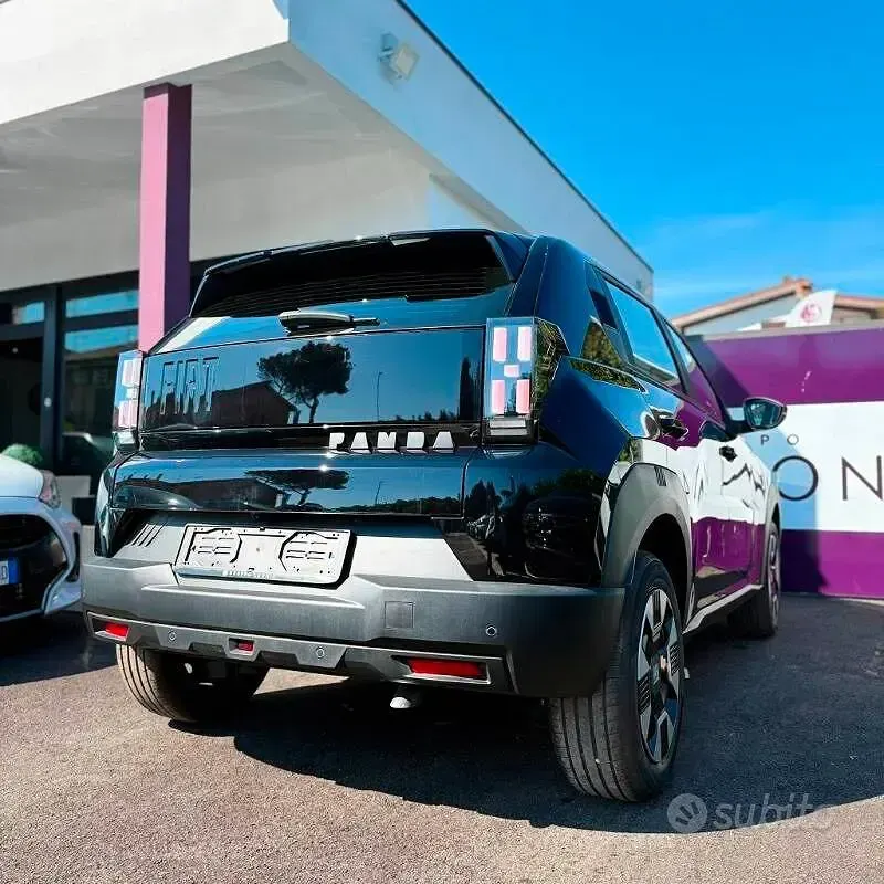 Nuova Fiat Grande Panda Business 101 CV (74 kW) 2026 Bianco gelato Utilitaria