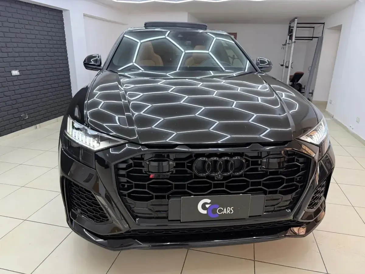 Usata Audi RS Q8 599 CV (440 kW) 2024 Nero SUV