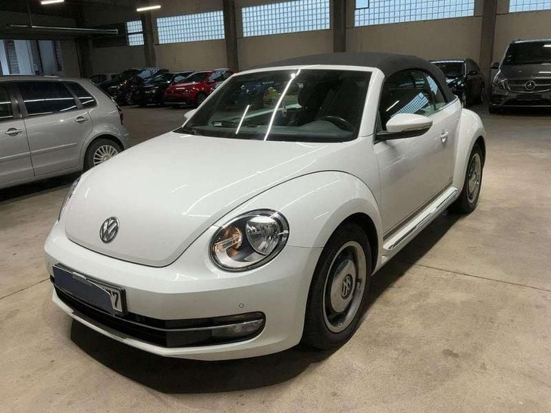 Bianco Usata 2015 VW Maggiolino Cup Cabrio | 13.900 € (Ottimo prezzo) - Immagine 1/4