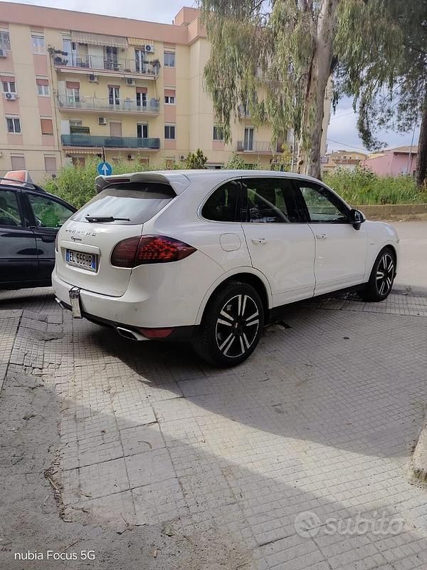 Usata Porsche Cayenne 2013 Bianco SUV