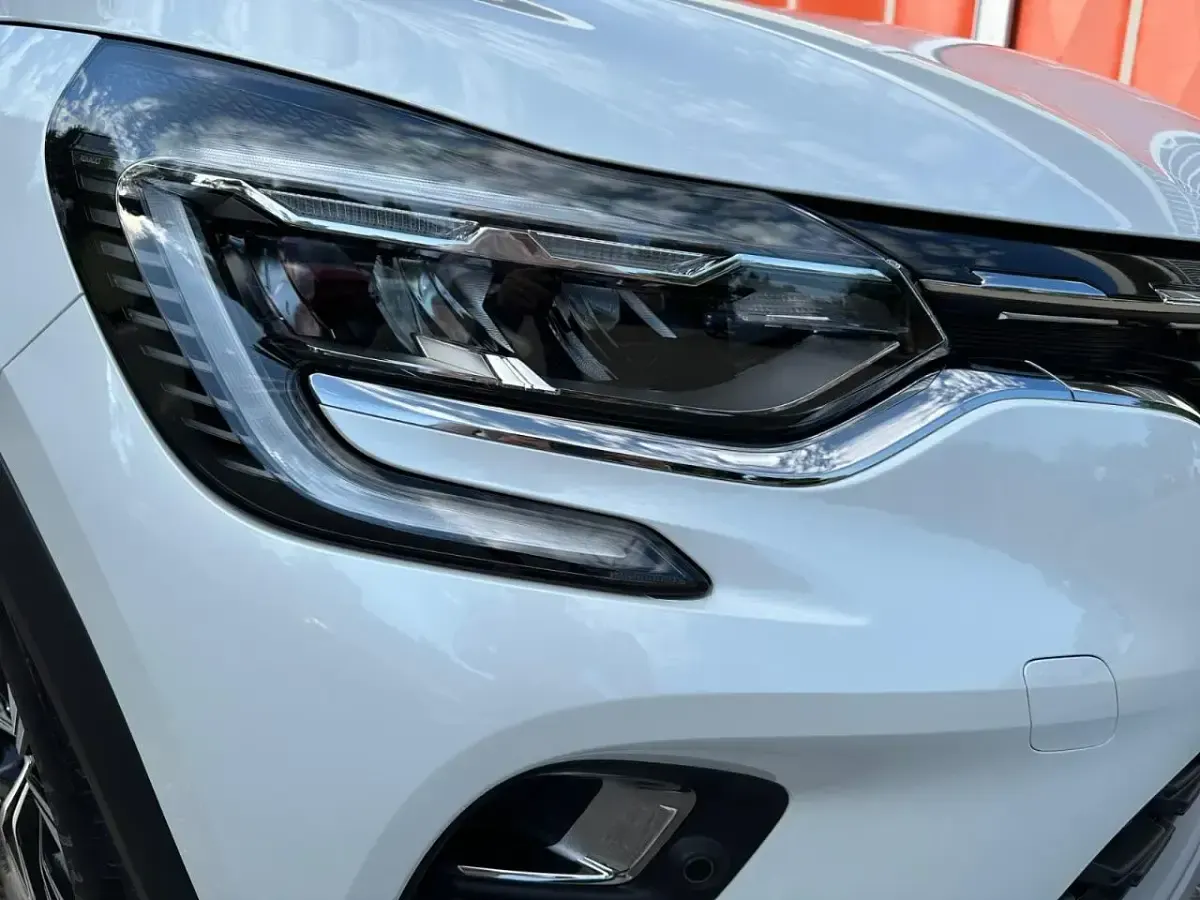 Usata Renault Captur Techno 101 CV (74 kW) 2024 Bianco SUV