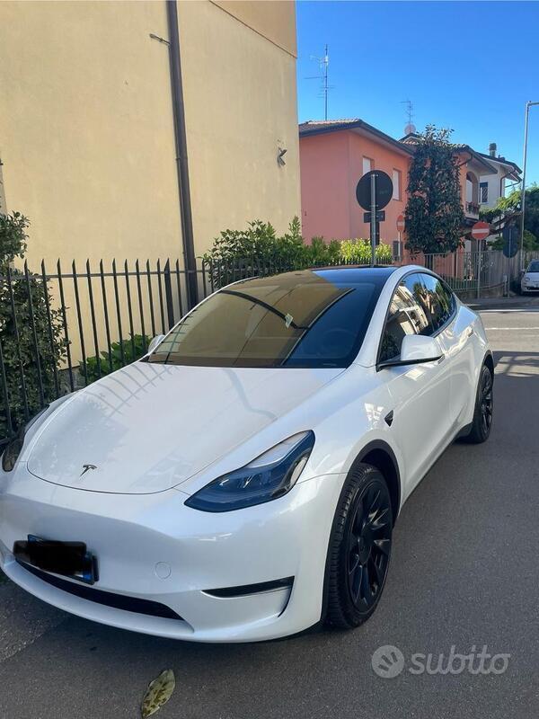 Usato 2023 Tesla Model Y El 258 CV (46.690 €)