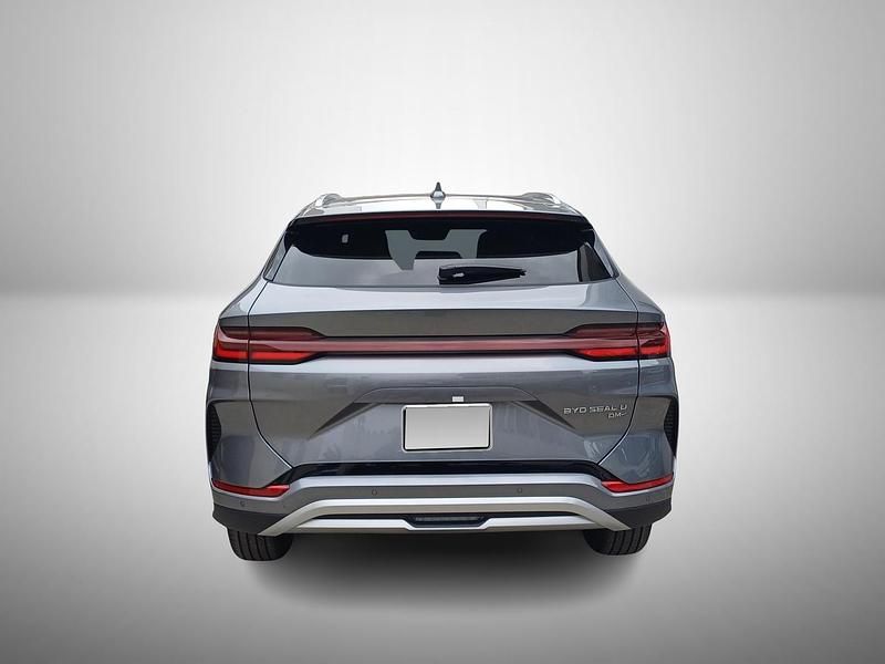 Nuova BYD Seal U Boost 218 CV (160 kW) 2025 Grigio SUV