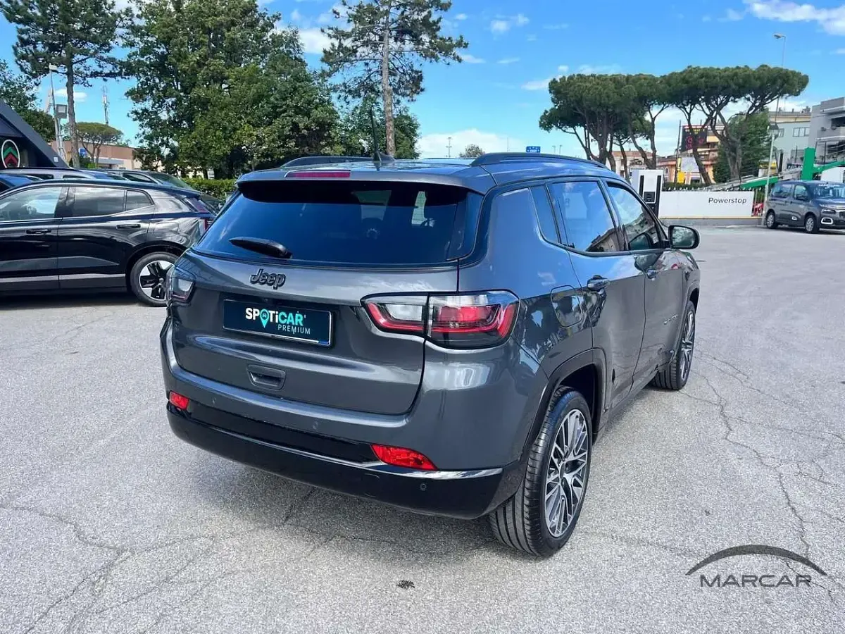 Usata Jeep Compass Summit 131 CV (96 kW) 2025 Grigio SUV