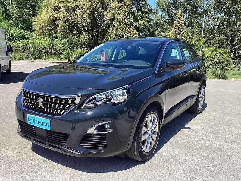 Blu/azzurro Usata 2019 Peugeot 3008 Active SUV | 16.450 € (Buon prezzo) - Immagine 1/4