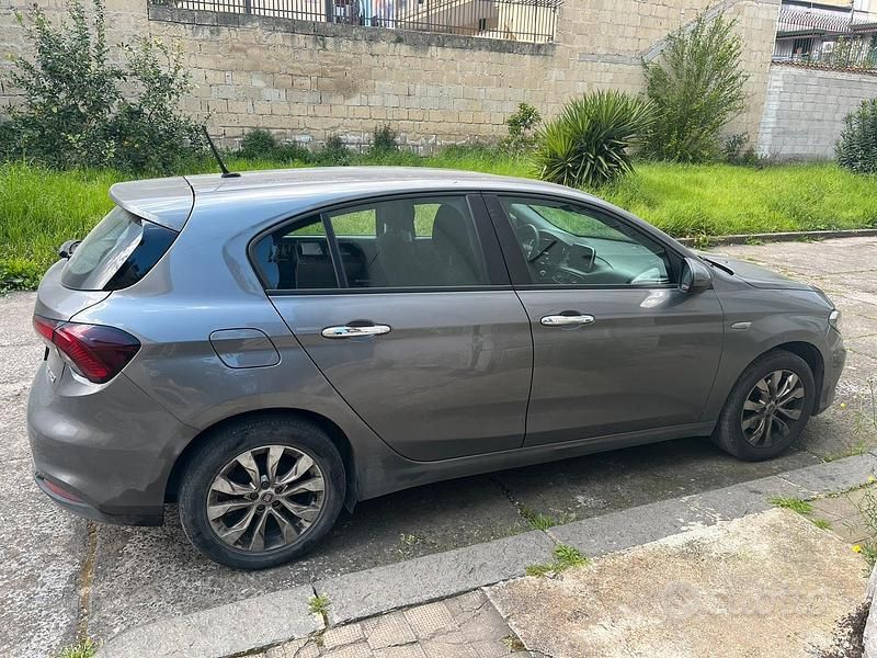 Usata Fiat Tipo 95 CV (69 kW) 2019 Grigio Monovolume