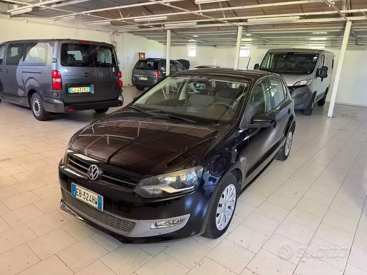 Usata VW Polo Comfortline 69 CV (50 kW) 2011 Nero Utilitaria