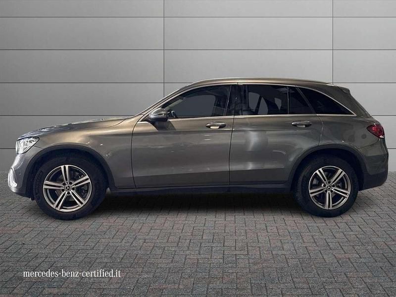 Begagnad Mercedes GLC220 194 HK (142 kW) 2021 Grå SUV