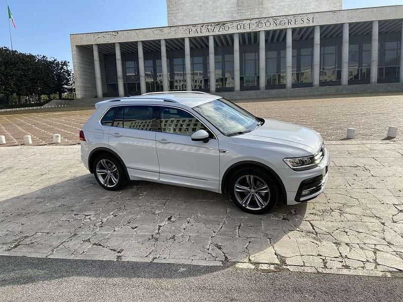 Usata 2018 VW Tiguan R-line SUV | 20.000 € (Cara) - Immagine 1/4