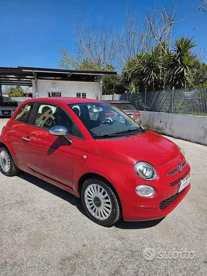 Usata Fiat 500 Lounge 69 CV (50 kW) 2017 Rosso Utilitaria