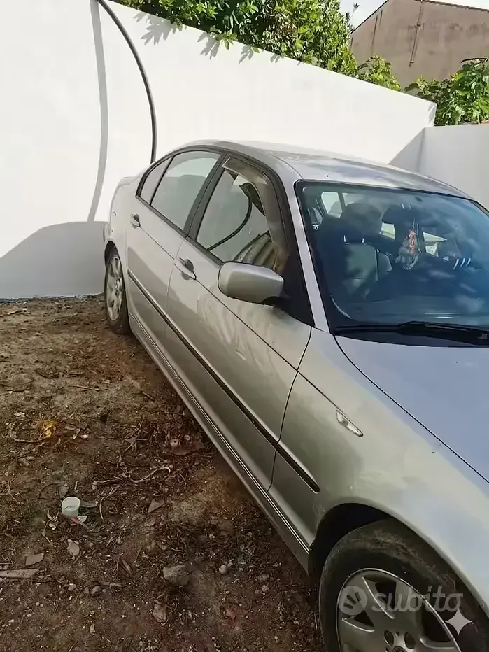 Usata BMW 320 136 CV (100 kW) 2004 Grigio Berlina